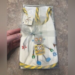 NWT Maison Chic Robbie the Robot Bib & Burp Cloth Set
